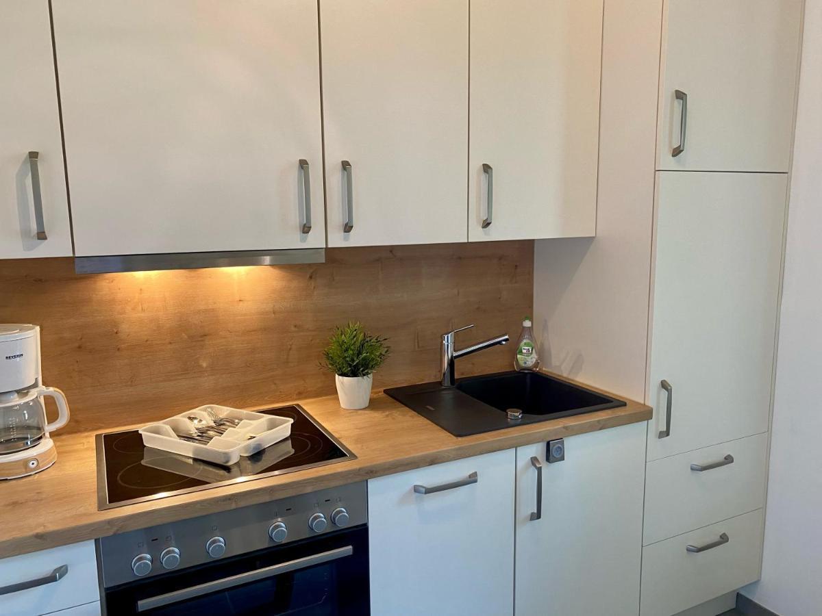 Ferienwohnung Berta Lueneburg ภายนอก รูปภาพ
